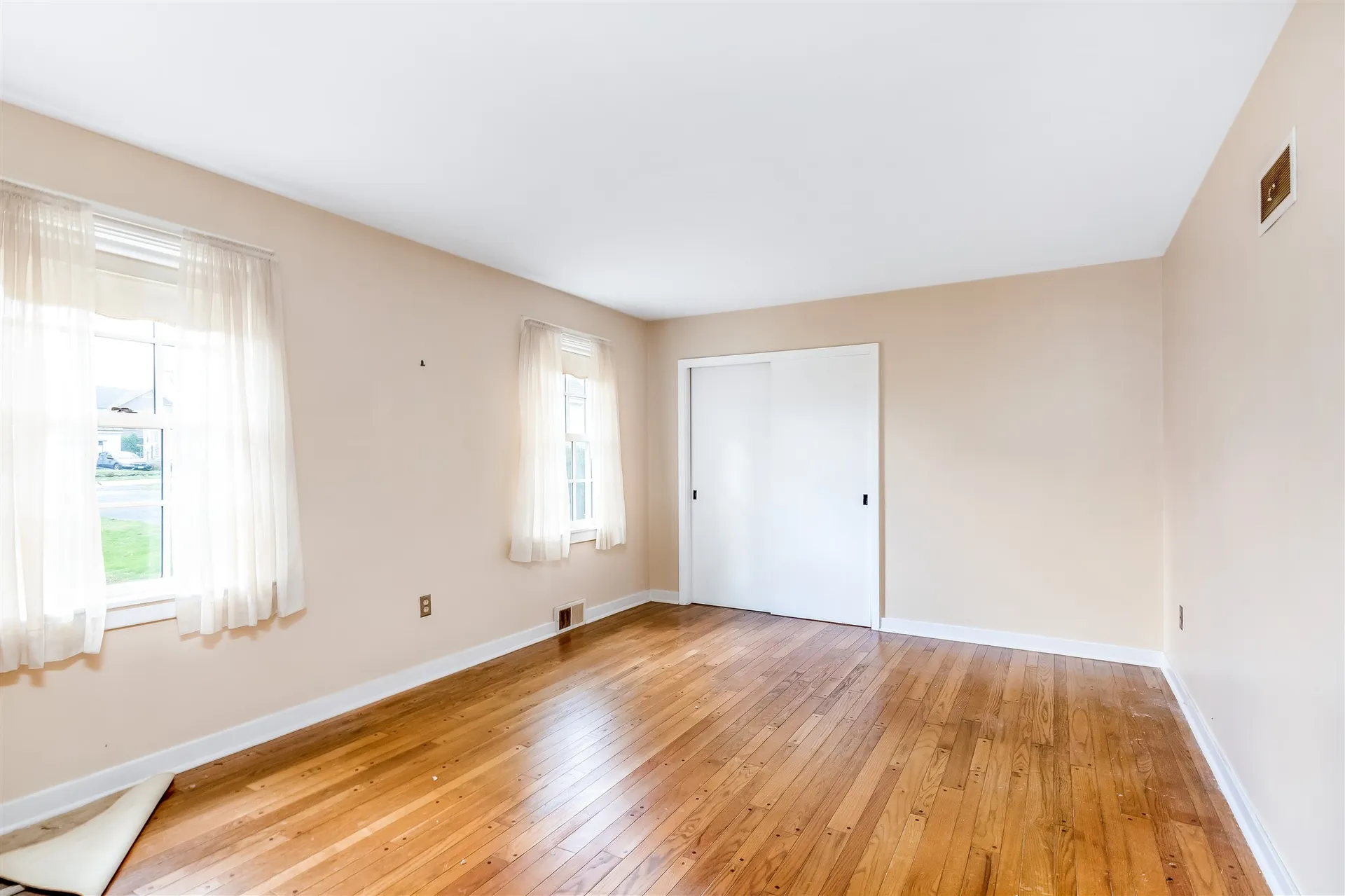8 Curtis Avenue Essex VT 05452