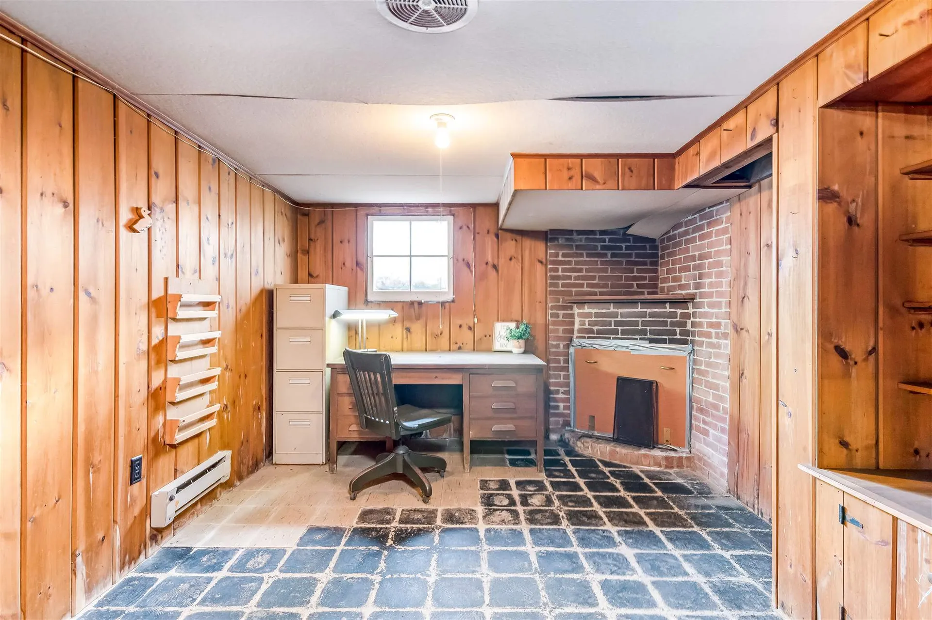 8 Curtis Avenue Essex VT 05452