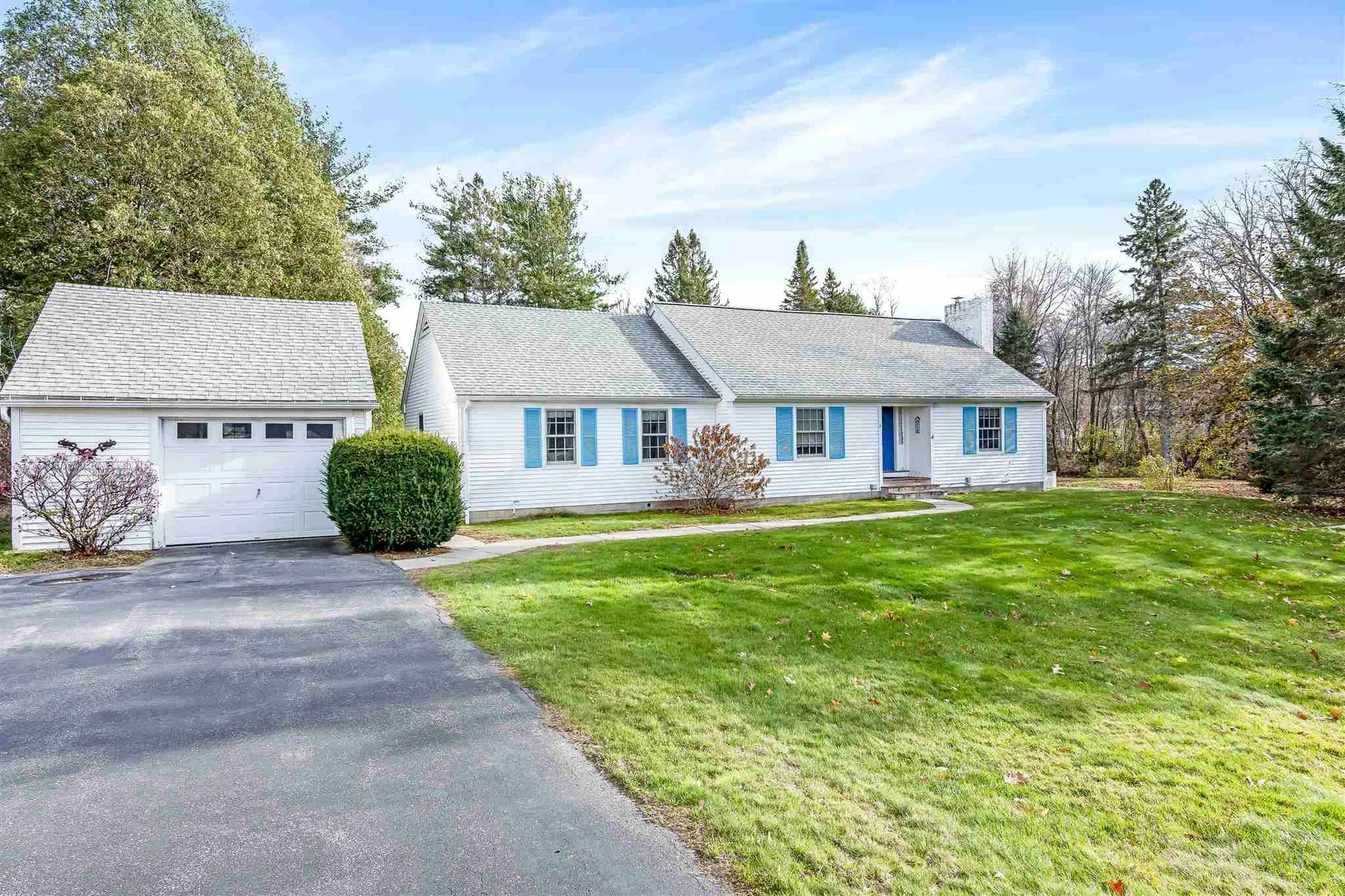 8 Curtis Avenue Essex VT 05452