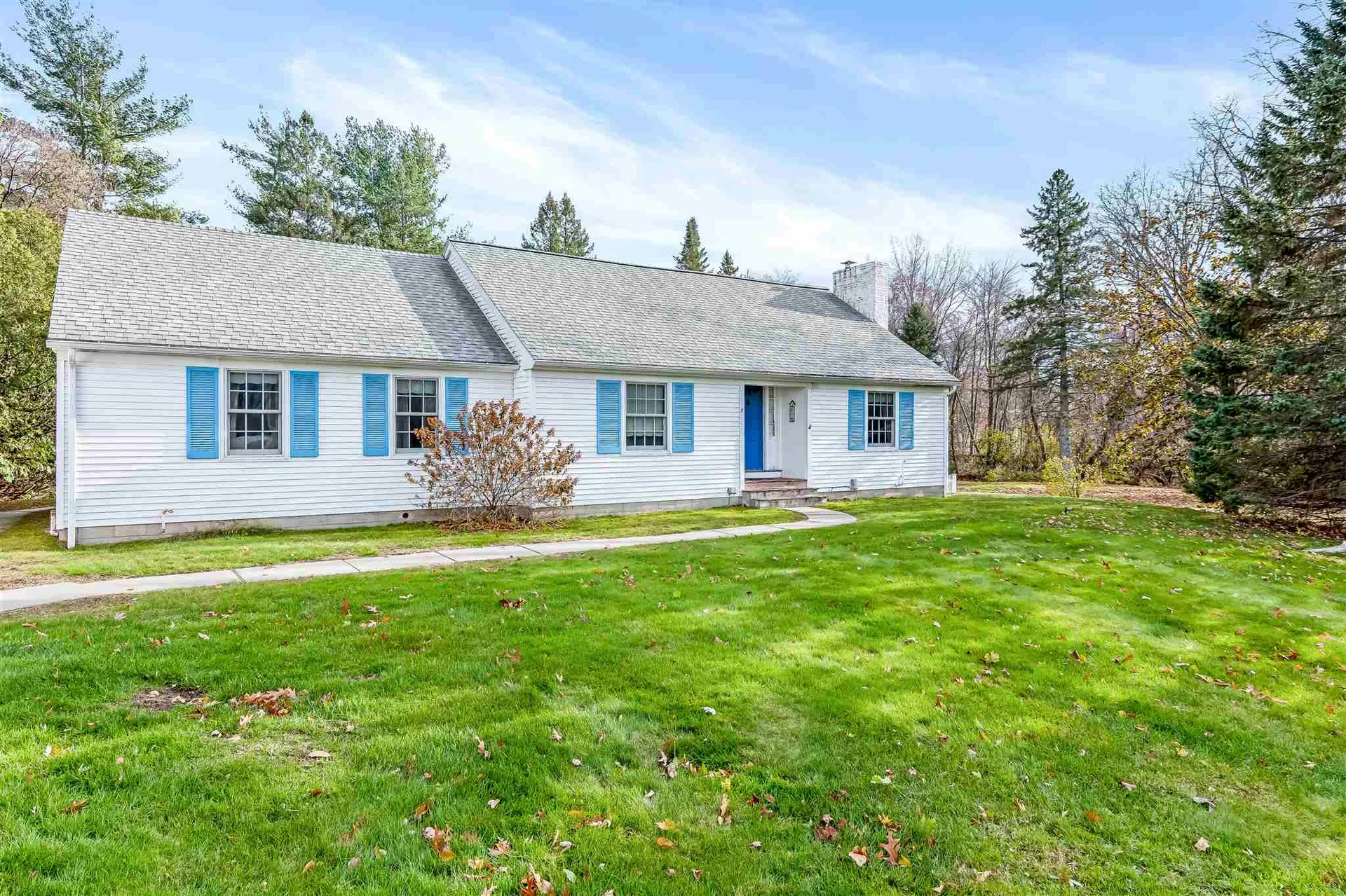 8 Curtis Avenue Essex VT 05452