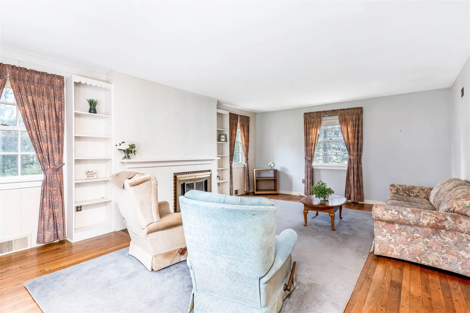 8 Curtis Avenue Essex VT 05452