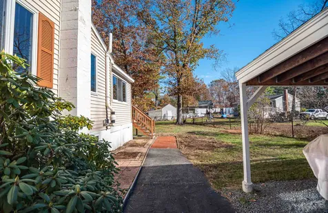 33 Forest Park Drive Rochester NH 03868