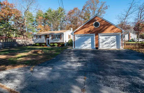 33 Forest Park Drive Rochester NH 03868