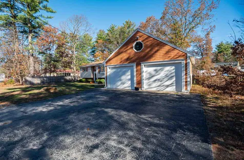 33 Forest Park Drive Rochester NH 03868