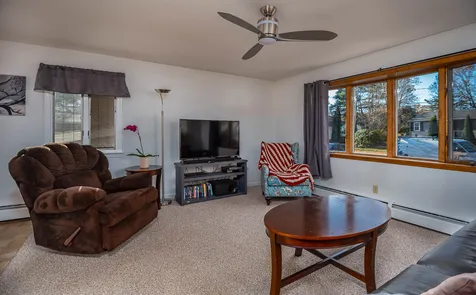 33 Forest Park Drive Rochester NH 03868