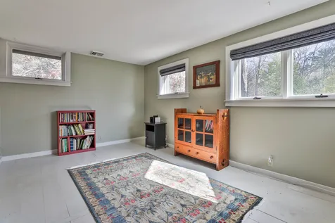 218 Parker Road New Boston NH 03070