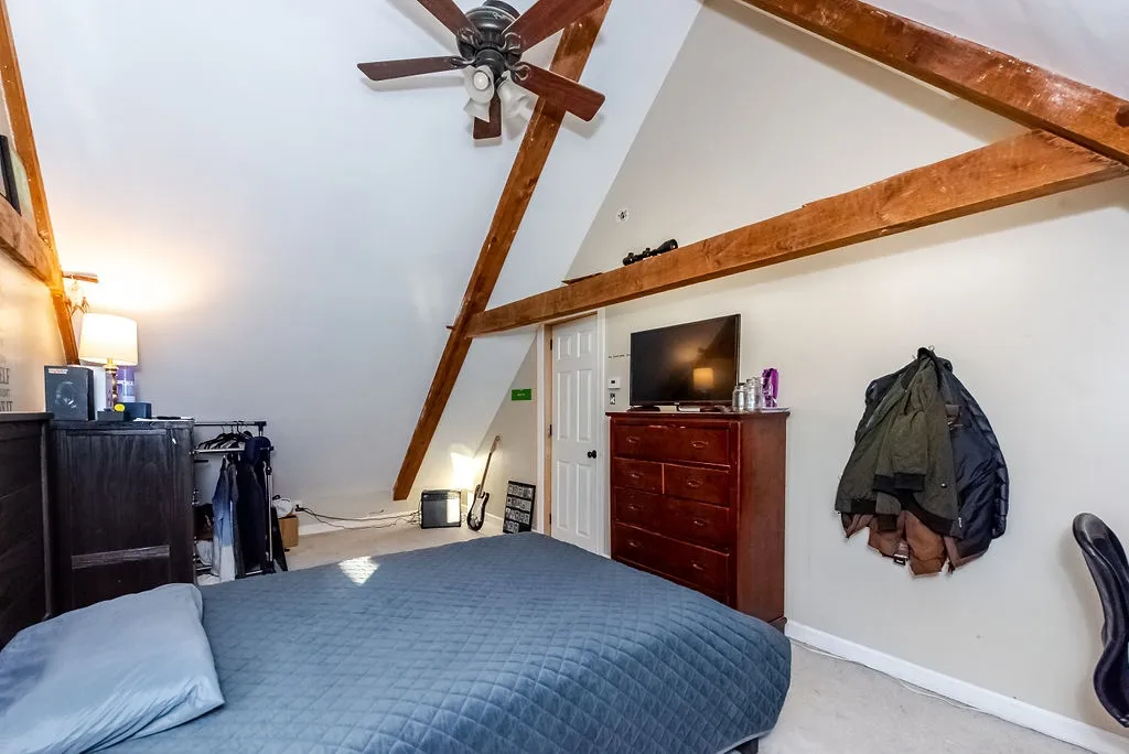 48 Emus Way York ME 03909