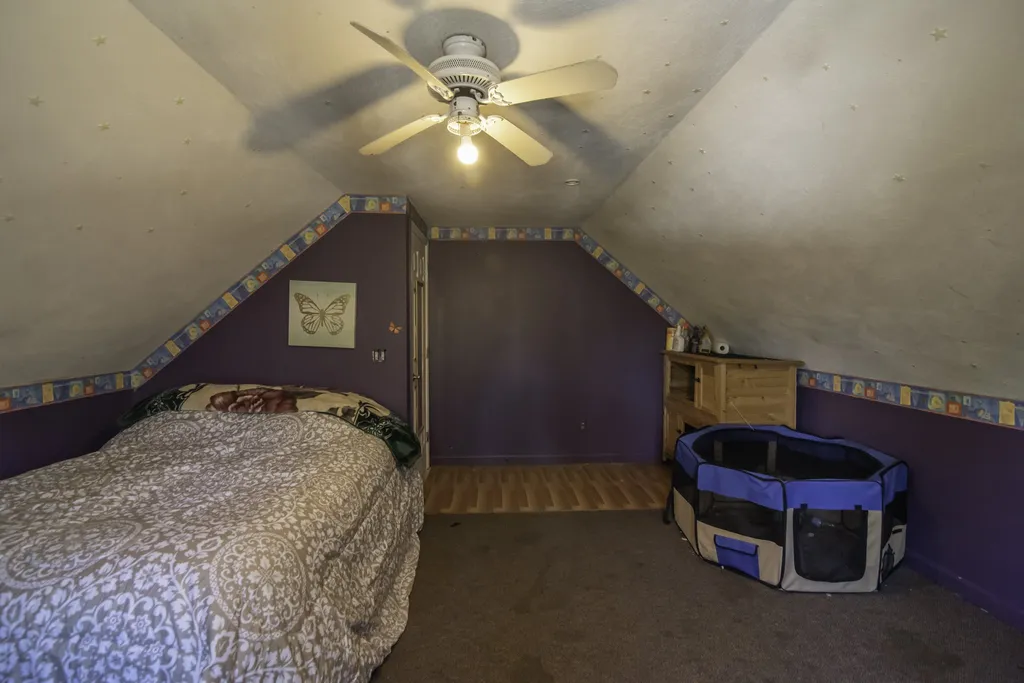 18 Cheney Lane Danville NH 03819
