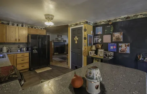 18 Cheney Lane Danville NH 03819