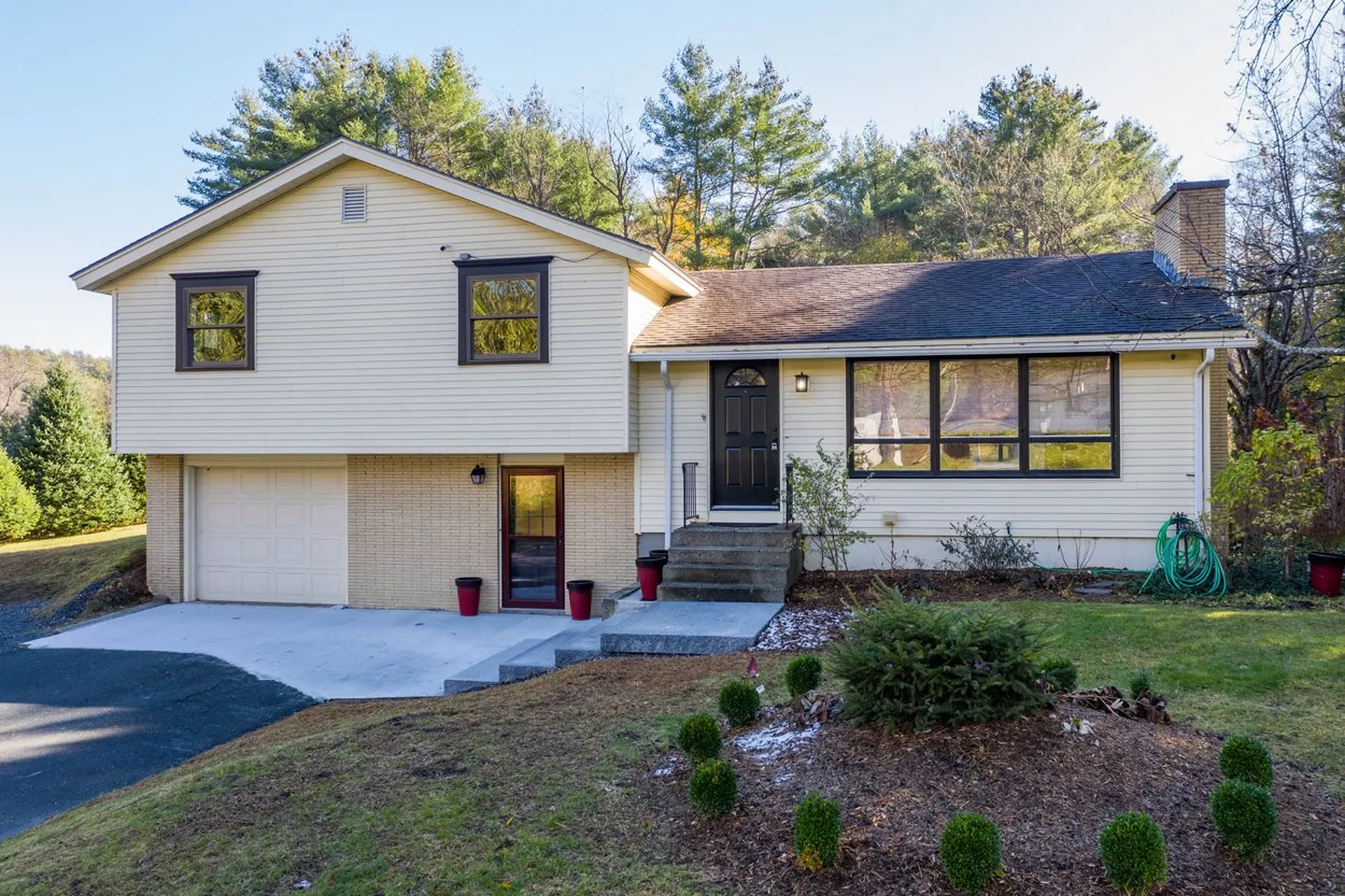 3 Claflin Circle Hanover NH 03755