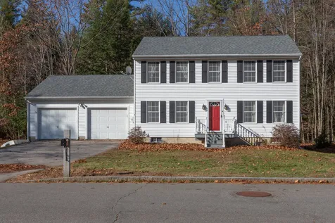 6 Winterberry Lane Concord NH 03303