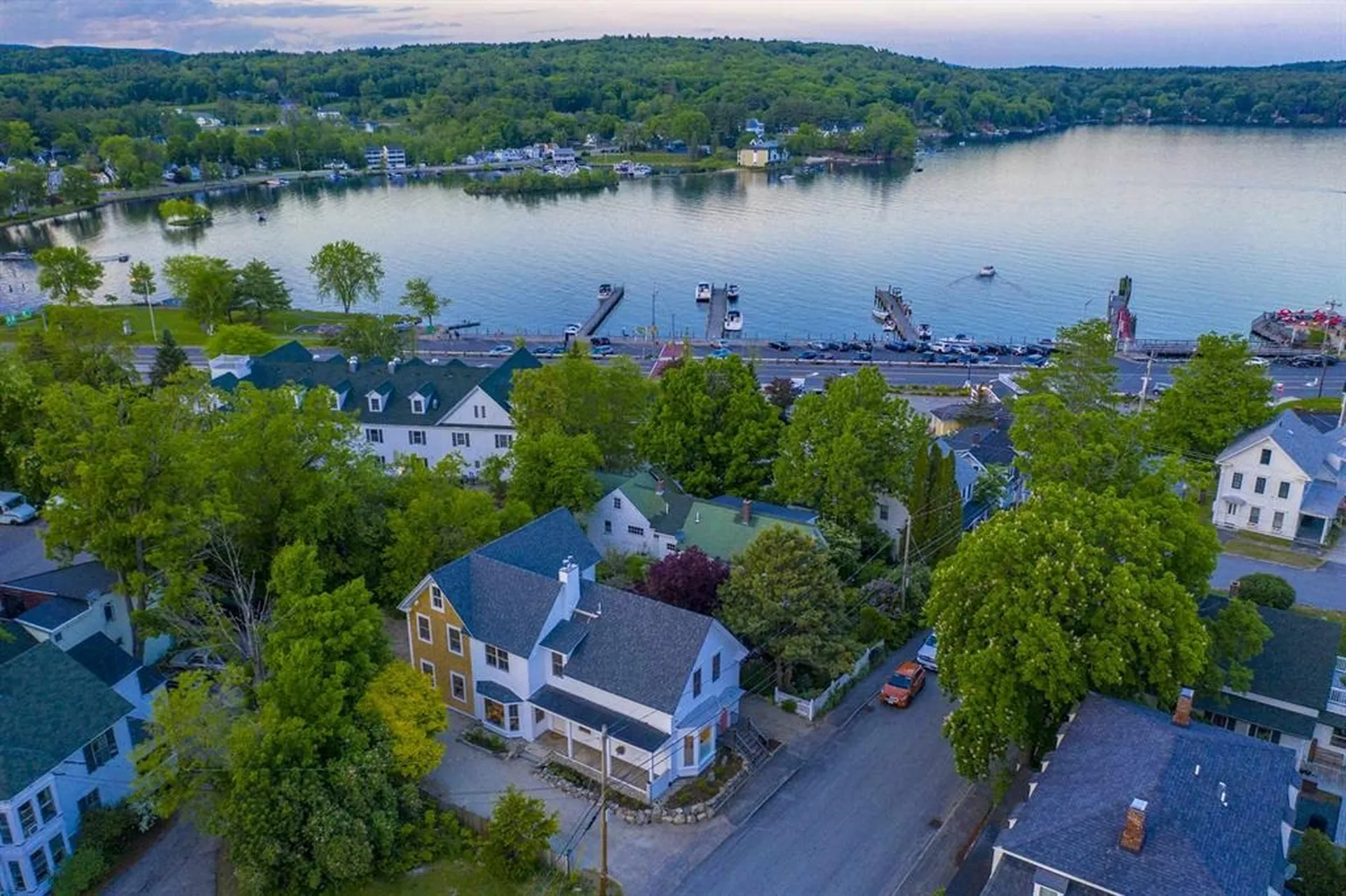 17 Lake Street Meredith NH 03253