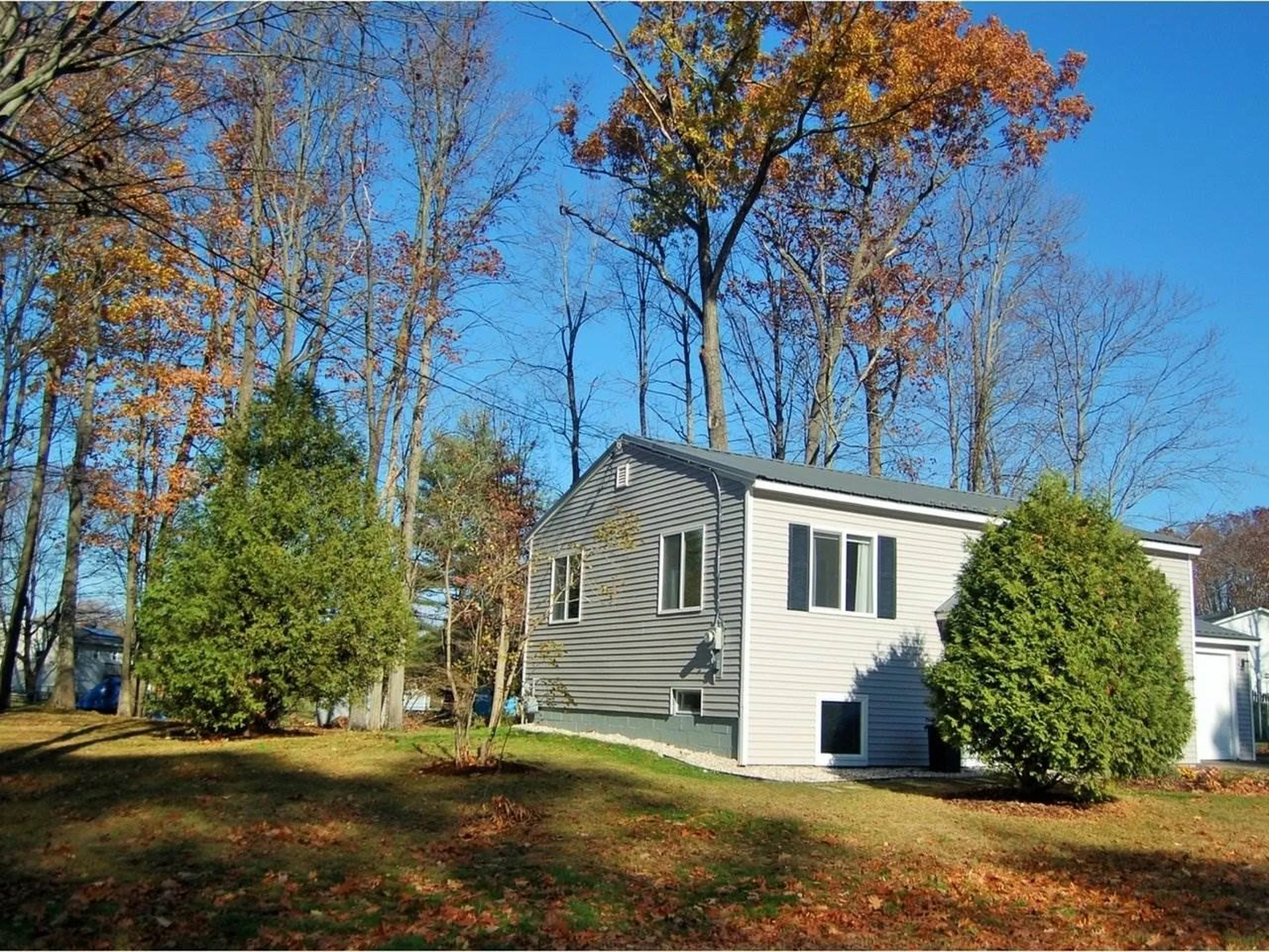4 Button Drive Essex VT 05452