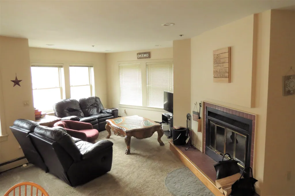 18 Pleasant Street Ludlow VT 05149