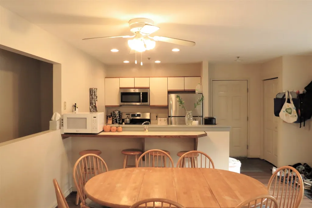 18 Pleasant Street Ludlow VT 05149