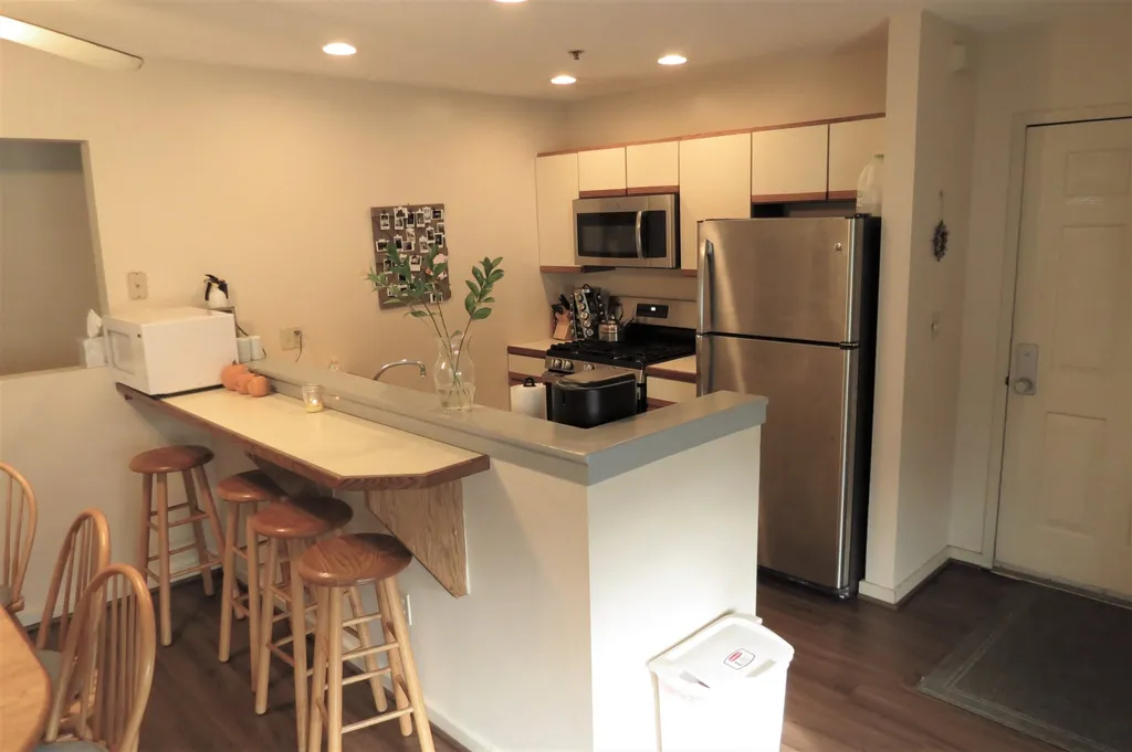 18 Pleasant Street Ludlow VT 05149