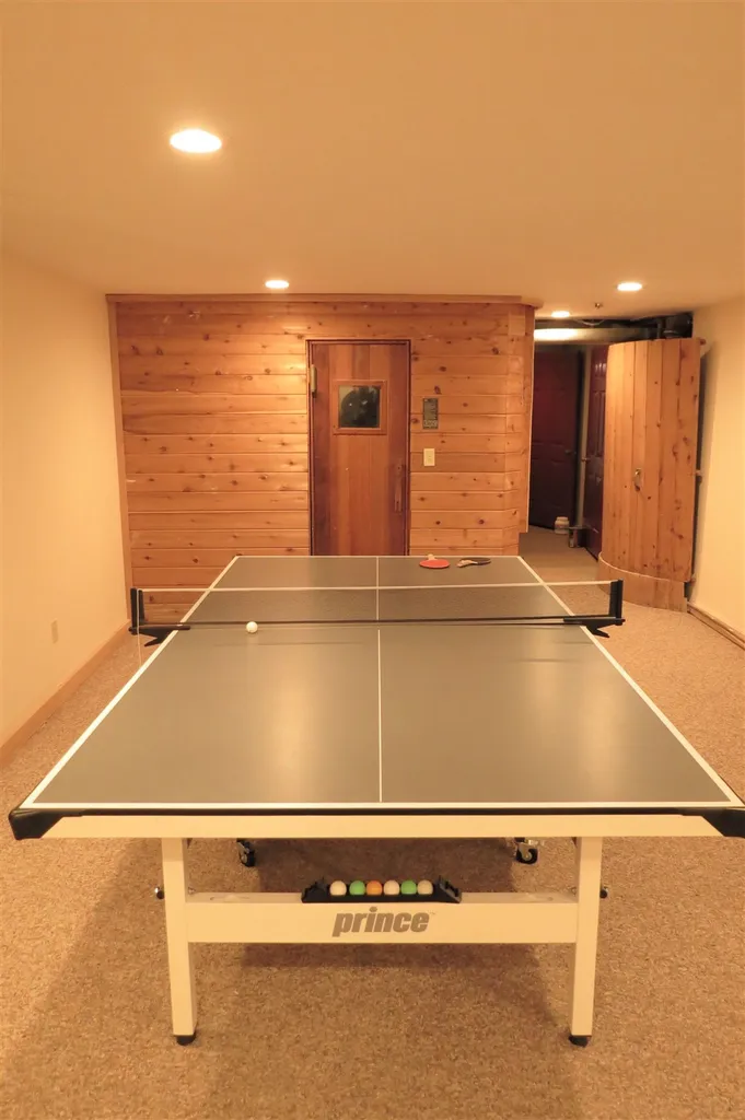 18 Pleasant Street Ludlow VT 05149