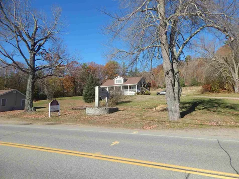 822 Laconia Road Tilton NH 03276