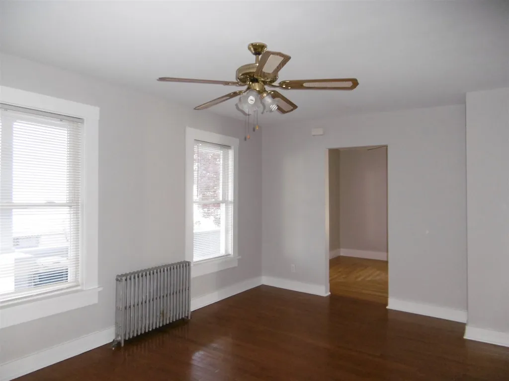 369 Hevey Street Manchester NH 03102