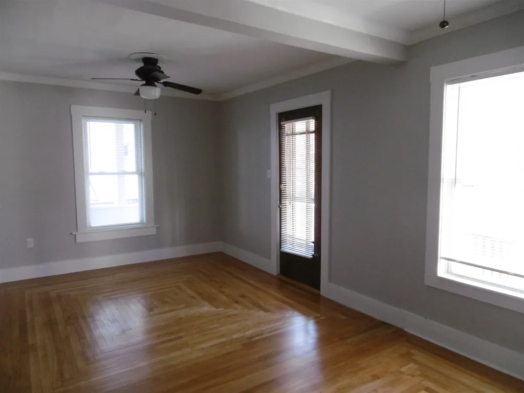 369 Hevey Street Manchester NH 03102