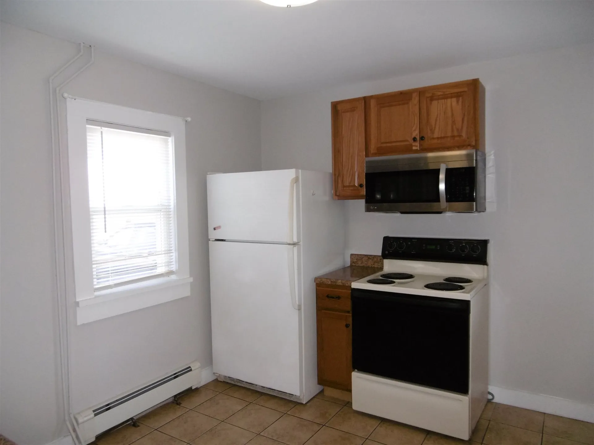 369 Hevey Street Manchester NH 03102