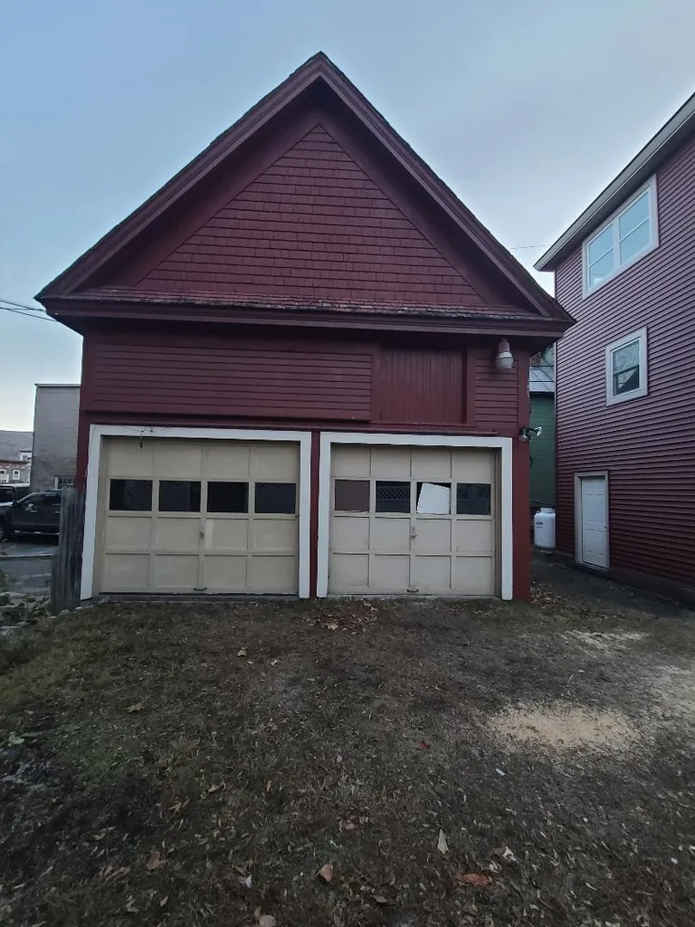 282 Pleasant Street Berlin NH 03570