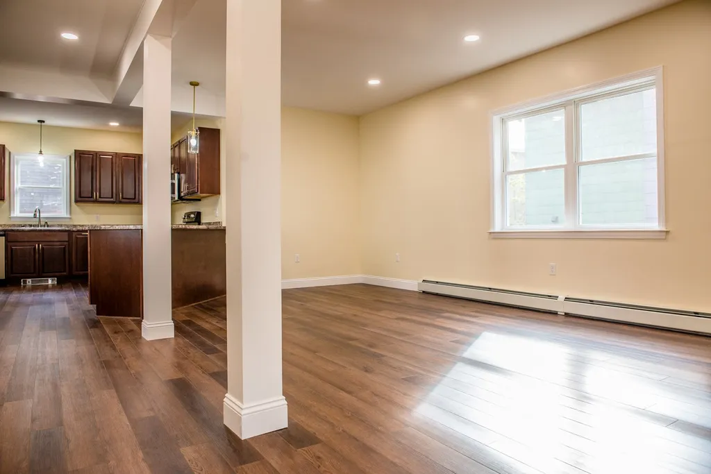 282 Pleasant Street Berlin NH 03570