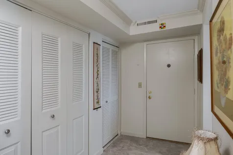 33 Spit Brook Road Nashua NH 03060