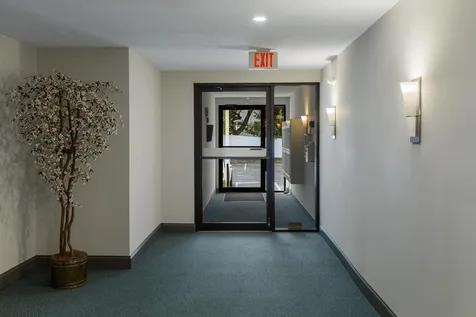 33 Spit Brook Road Nashua NH 03060
