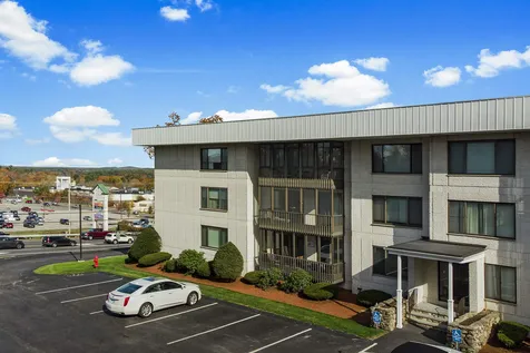 33 Spit Brook Road Nashua NH 03060