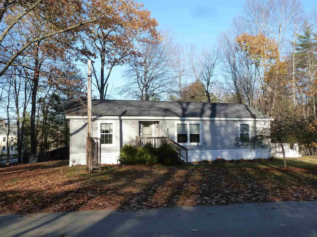 4 Hickory Hill Road Epping NH 03042