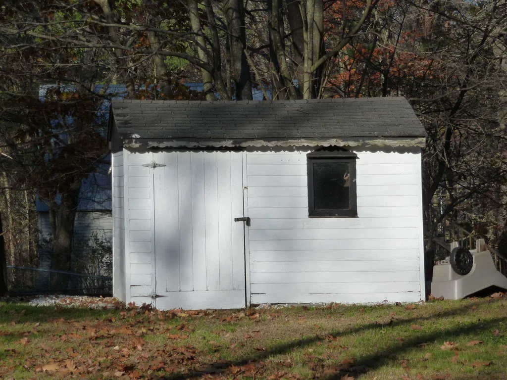 4 Hickory Hill Road Epping NH 03042