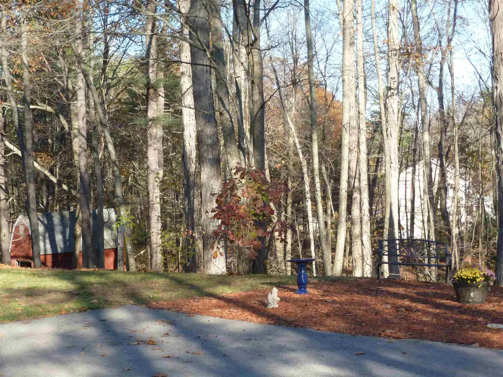 4 Hickory Hill Road Epping NH 03042