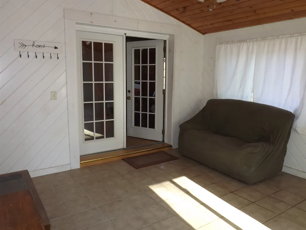 43 Lawson Avenue Franklin NH 03235