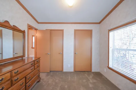 127 Colonial Village Somersworth NH 03878