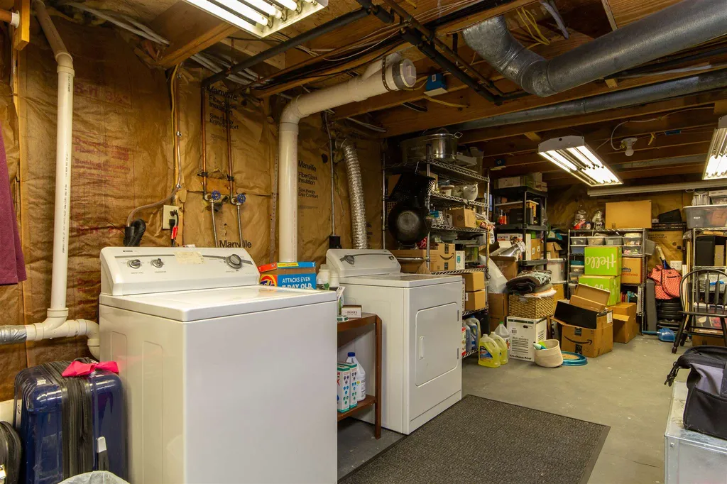 17 Fairmont Place Burlington VT 05408