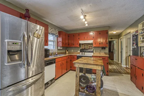 107 Ramblewood Circle Newbury NH 03255
