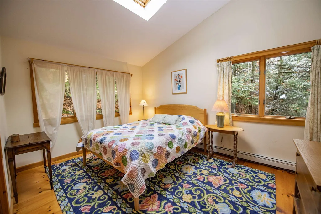 324 Hard Road Hartford VT 05059
