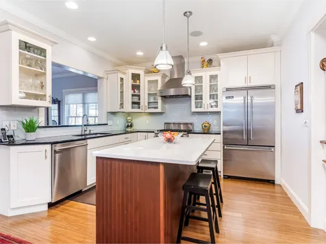 12 Dewey Place South Burlington VT 05403