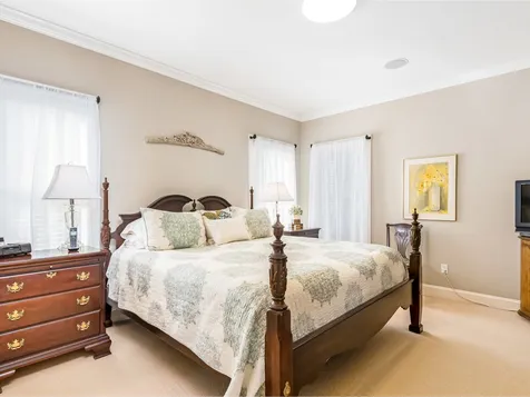 12 Dewey Place South Burlington VT 05403
