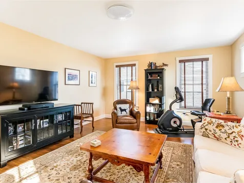 12 Dewey Place South Burlington VT 05403