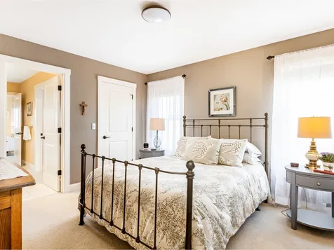 12 Dewey Place South Burlington VT 05403