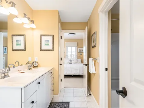 12 Dewey Place South Burlington VT 05403