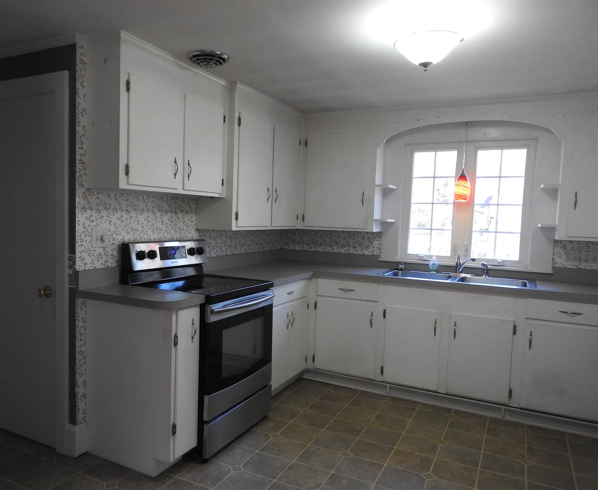 94 Mountain Road Concord NH 03301