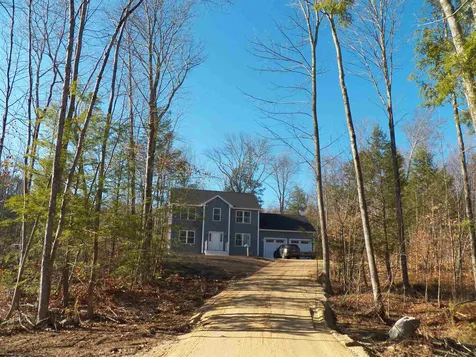 27 Range Road Deerfield NH 03037