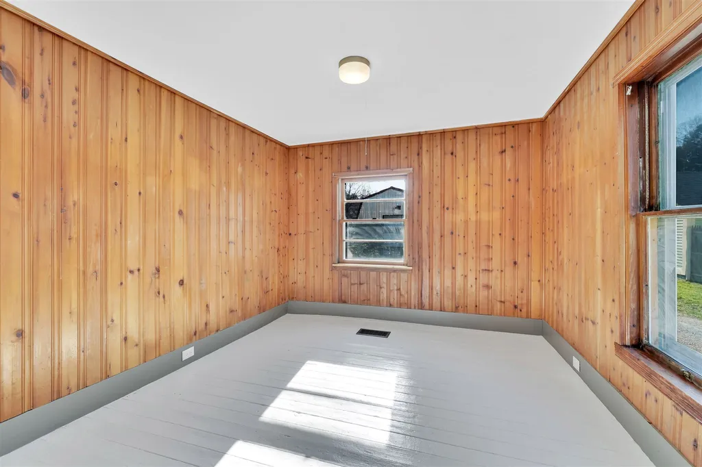 86 Bridge Street Huntington VT 05462