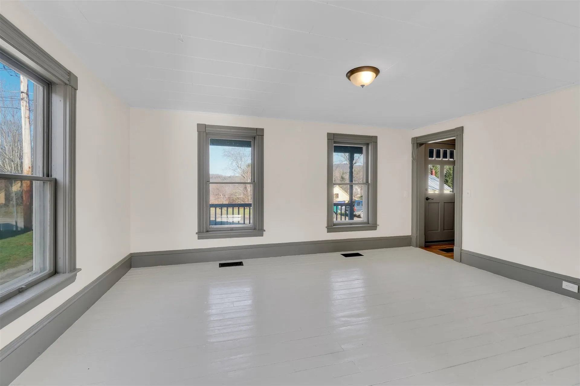 86 Bridge Street Huntington VT 05462