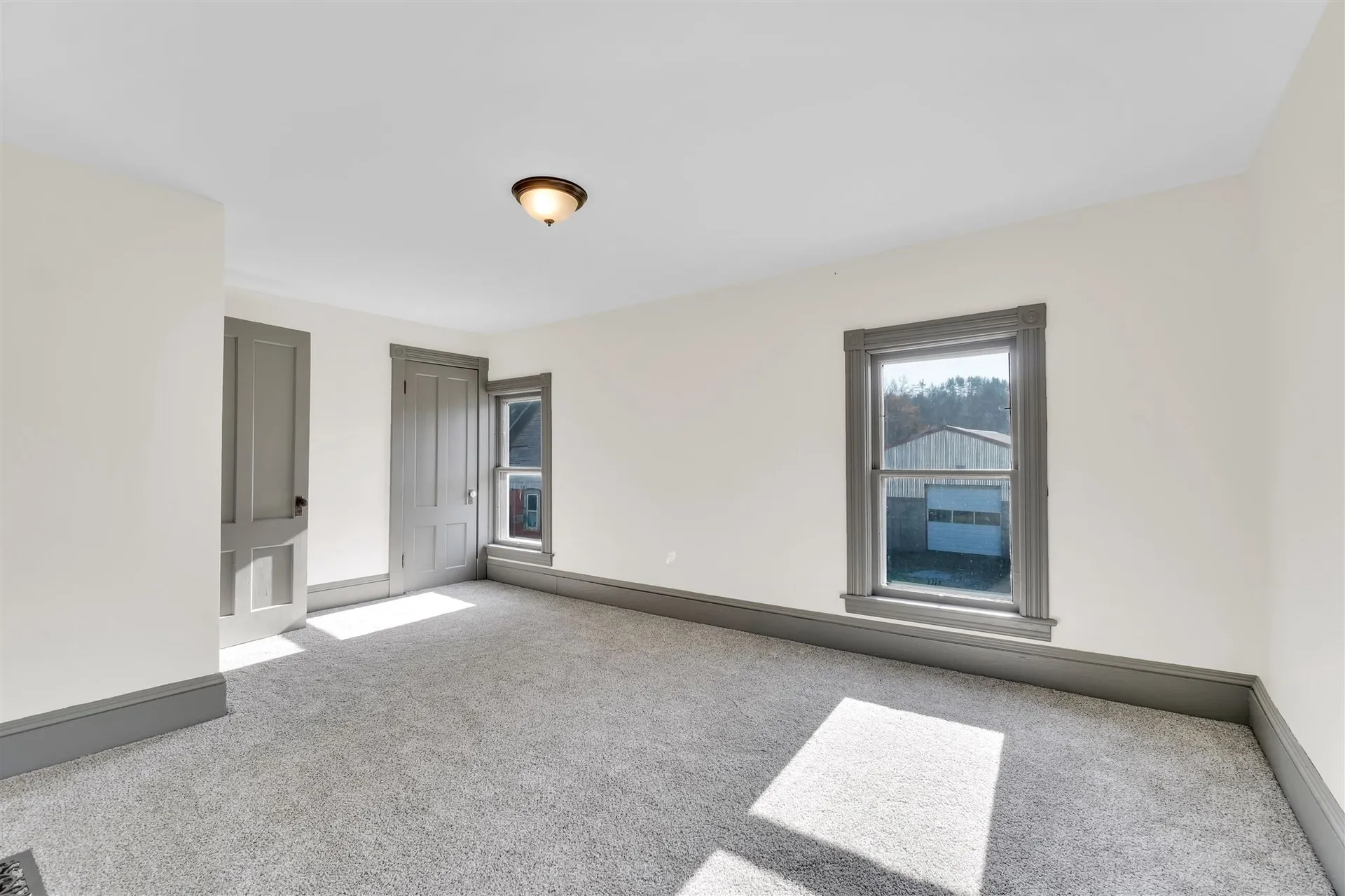 86 Bridge Street Huntington VT 05462