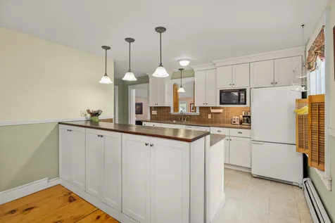 245 Thornton Street Portsmouth NH 03801
