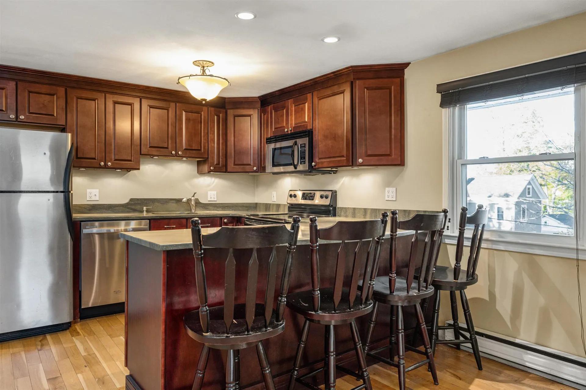 140 Cass Street Portsmouth NH 03801